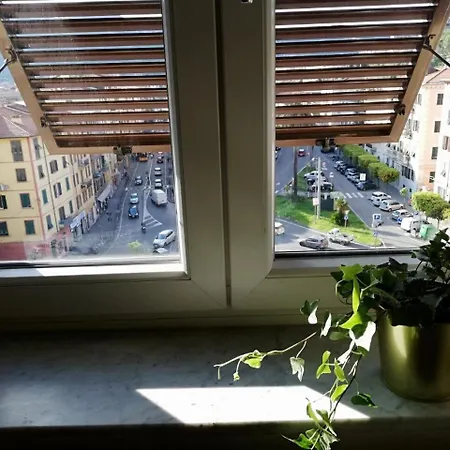 Joss בית הארחה 4*