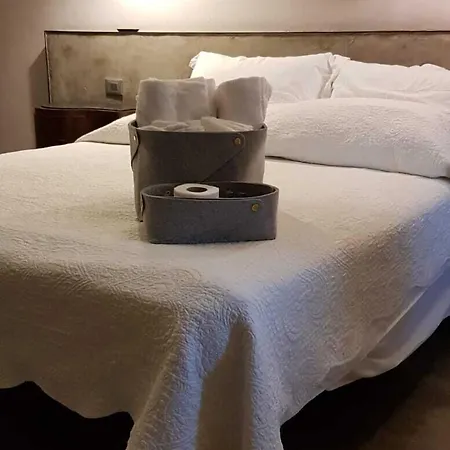 Joss לה ספציה